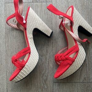 Wedge heel sandal NEW  (sz 10)